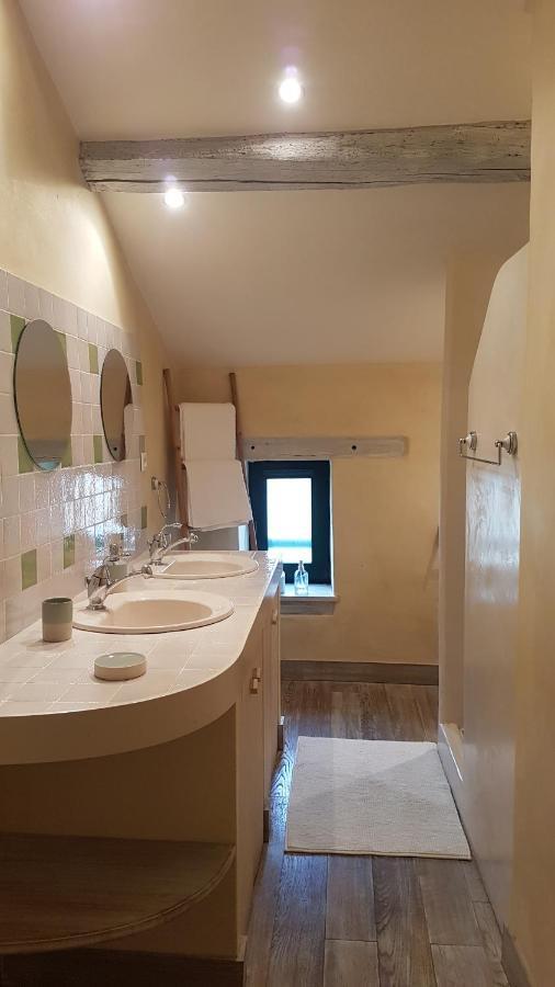 Le Vieux Logis De La Galocherie Sainte-Florence Екстериор снимка